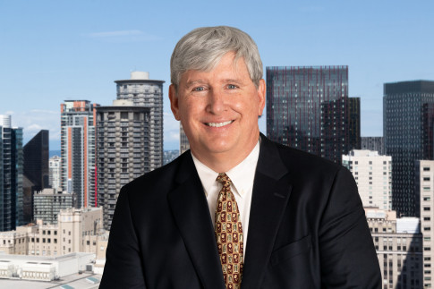 Image of Peter E. Sutherland - Shareholder